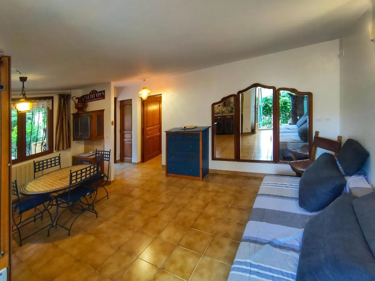 Apartment Escale Bord De Mer Antibes France